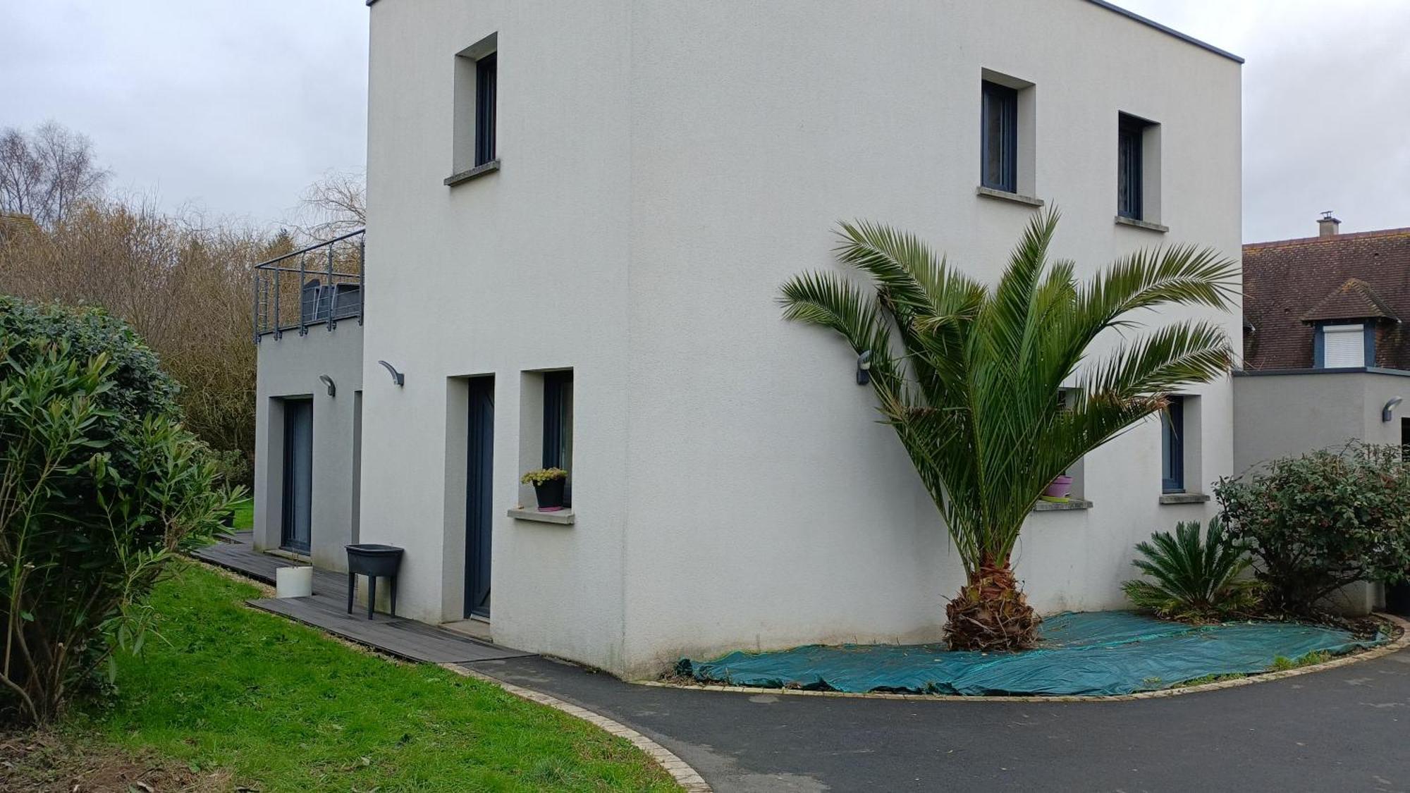 Grande Maison Entiere De 120M2 Epron Exterior photo